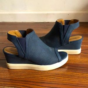 Sonoma navy wedges